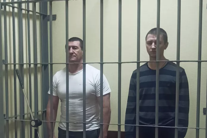 Сергей Котов (слева) и Николай Петровский в Верховном суде Крыма, сентябрь 2023 года / Фото: пресс-служба суда